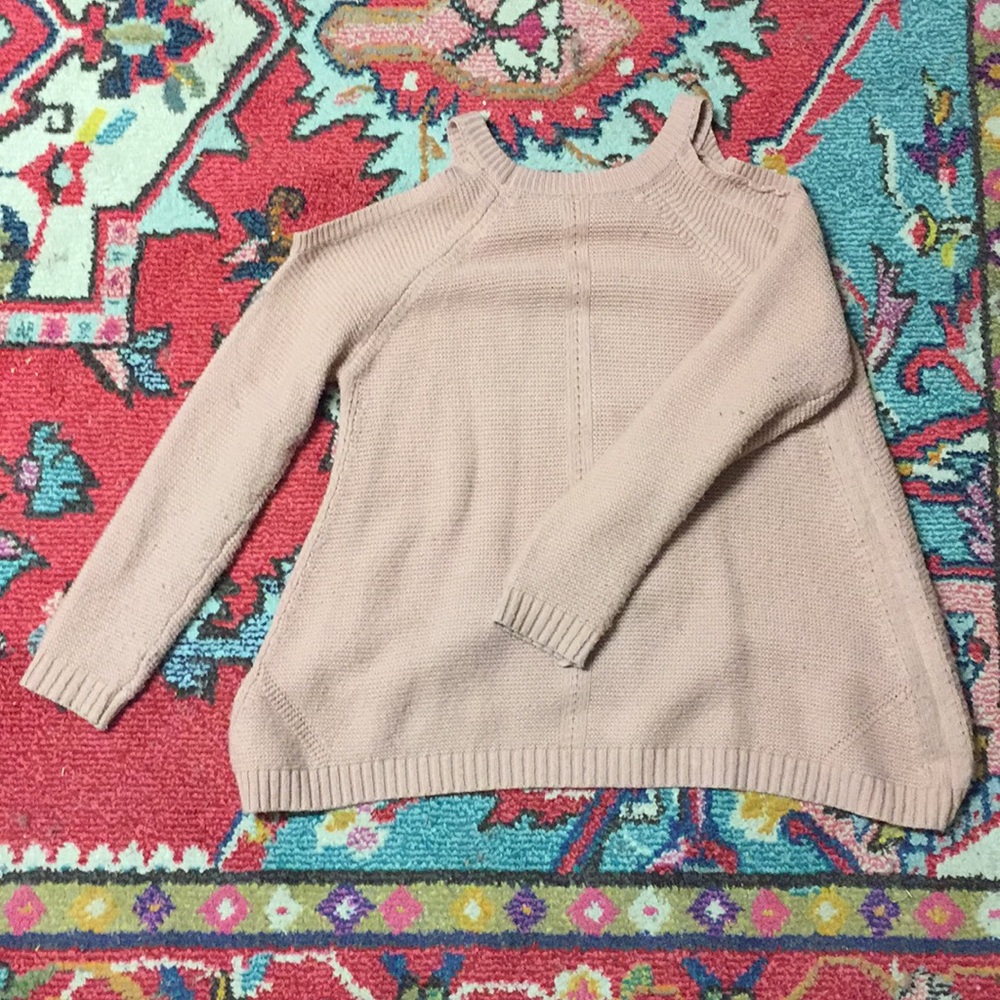 Sweater - Picture 1 of 1